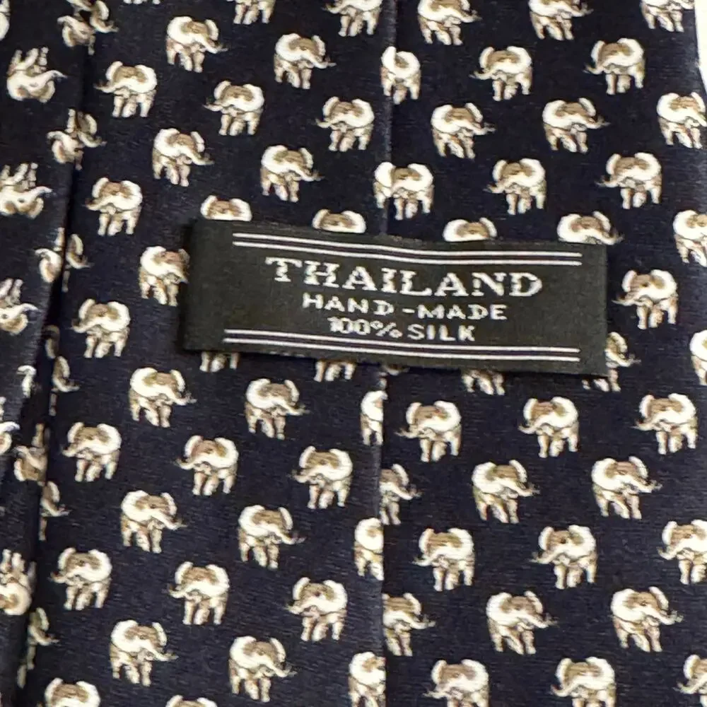 Thailand men deep